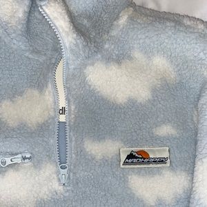 MADHAPPY OUTDOORS SHERPA PULLOVER - CLOUD